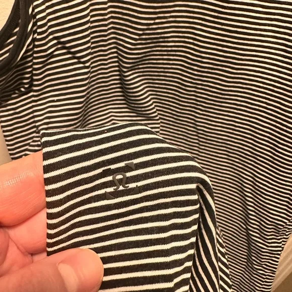 2 lululemon tanks, purple, black - Picture 6 of 6